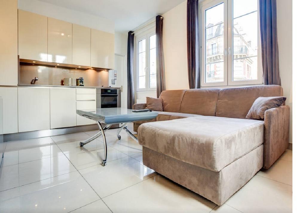 Apartment Notre Dame Bright Paris Zimmer foto